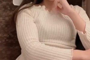 一部高铁上小姐姐的短视频作品,高颜值、高演技!一部好剧!