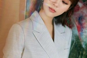 杨紫像赫本一样惊艳?揭娱乐圈童星惊人蜕变史。