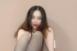教人做女神老婆的“阿崩教育”居然收费了?