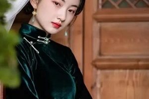 唐嫣穿旗袍跳舞唱歌,最后甜死单身狗。