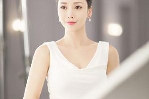 柳岩刘亦菲李冰冰 盘点女星吊带秀性感酥胸诱人喷血