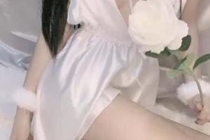最新某推人气高涨清纯可爱粉嫩极品美女网红某推网红（可爱狸子姐）最新稀缺资源有尺度定制合集【13v-2.63GB】