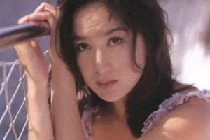明星裸戏后命运遭遇大不同 一脱成名还是白脱了