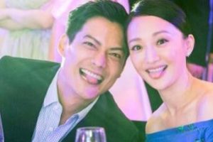 影后周迅和男友高圣远的恩爱照被拍到,恩爱模样令粉丝羡慕。