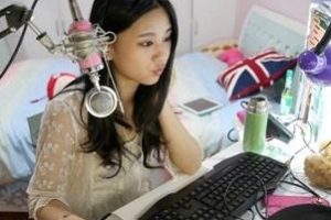 深度揭秘网络主播如何包装盈利模式如何盈利。