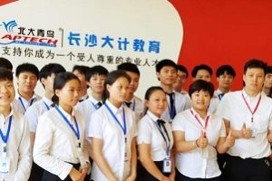 万万没想到,叫兽易小星的脑洞都开到了北大。