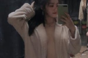 最新高颜值大二私圈-吴x晶合集
