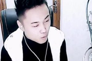 利哥说:我们不生产手机,我们只是信息搬运工。
