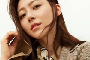 揭秘一夜红遍全国的90后女生,究竟有什么背景?