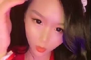 限时特惠快手辣条定制合集，可妮带你体验道具某处的奇妙百变！