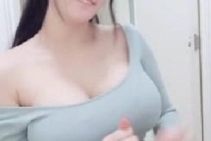 绝版快手抖胸每秒抖