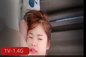 小雨：互动自拍1V-1.4G，勇敢表情闪一下，内心Y女的故事