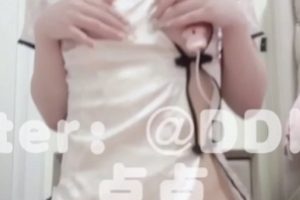 白色旗袍女神点点：放飞自我视频1v+1.07G，解压密码惊喜揭秘