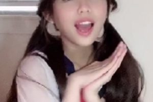推特kittyxkum合集15部50G小乖乖女