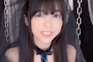 KittyXkumOnlyFans超炸道具秀9V4.5G这生图绝了