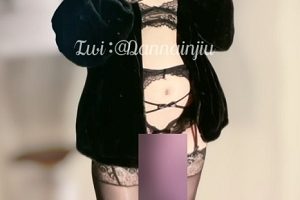 推特蛋奶酒伪娘三人游63V2.76G优质