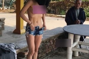 反差博主cikaimoon户外互动直播合集218部143G真实街头挑战