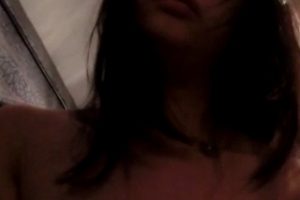OnlyFans超人气魔鬼身材妻子劲爆私拍1部967M这曲线太犯规
